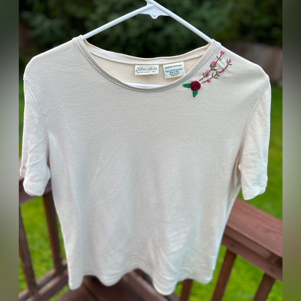 Embroidered Short Sleeve Tee